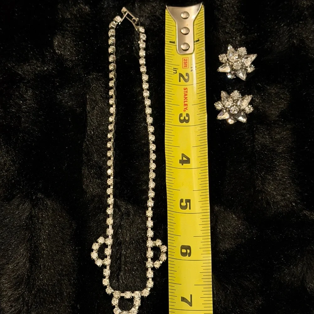 Vintage Rhinestone Necklace w/Weiss Screw Back Pronged Rhinestone Earrings - Picture 6 of 6